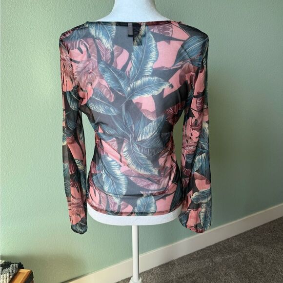 Daytrip Womens Long Sleeve Adjustable Top Medium Pink Navy Sheer Floral - Picture 4 of 10